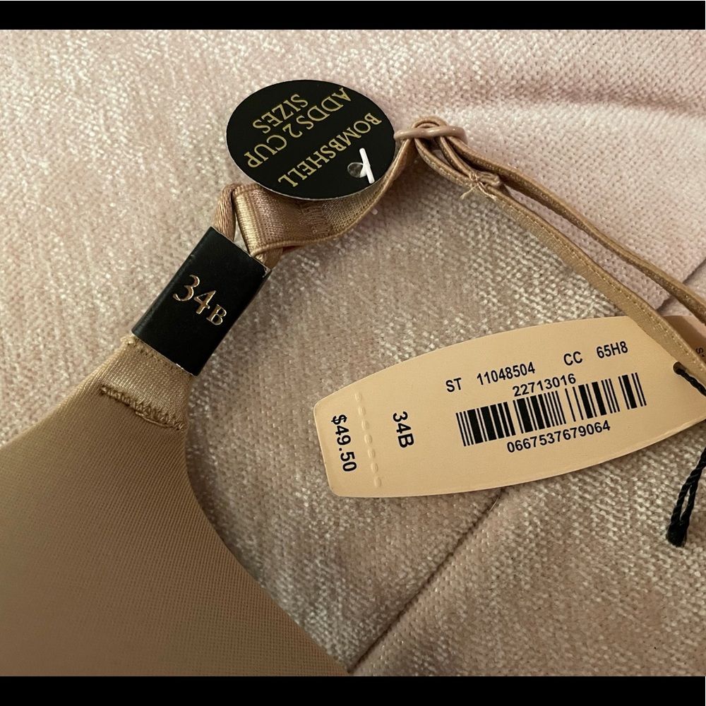 Victoria’s Secret push-up bra nude